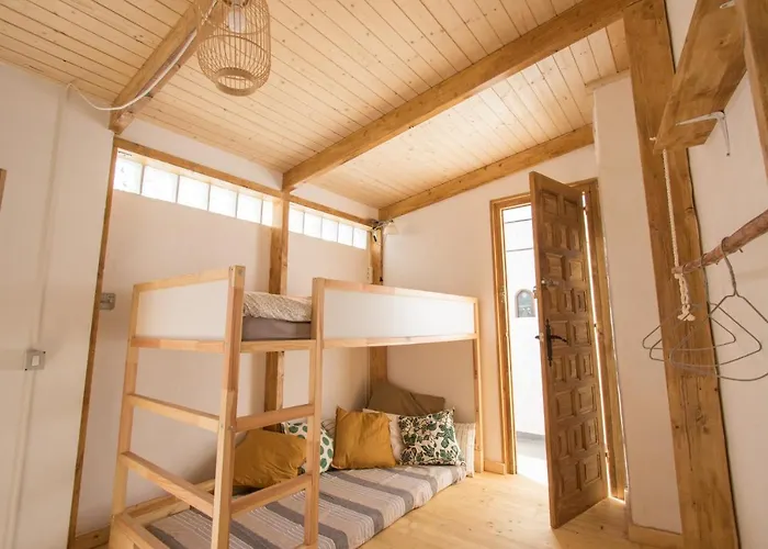 אכסניה Casa Calma Yoga אגאטה